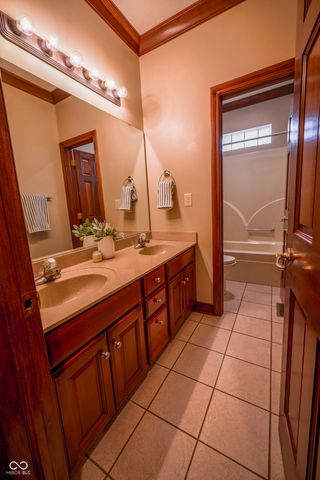 1929 Willow Bend Court, Avon, IN 46123