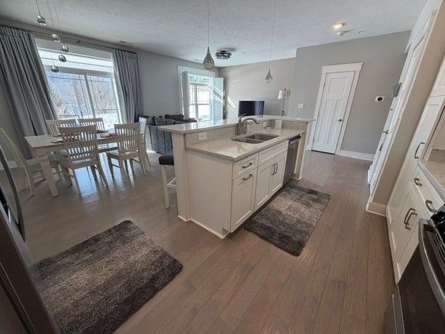 211 Settlers Ct, Peters Twp, PA 15367