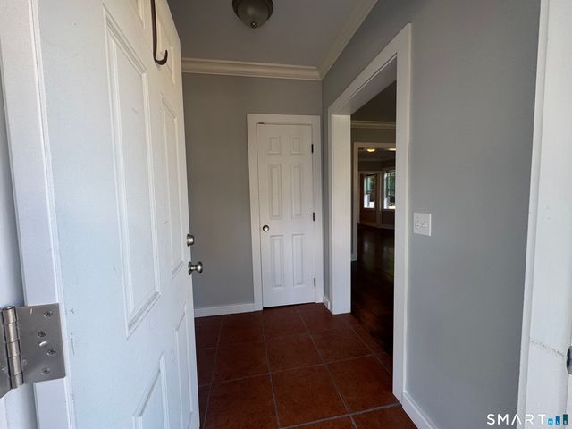 28 Jackson Street, Ansonia, CT 06401