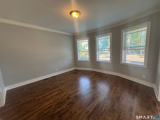 28 Jackson Street, Ansonia, CT 06401