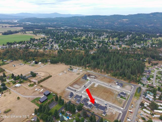 4477 E Davin Dr, Post Falls, ID 83854