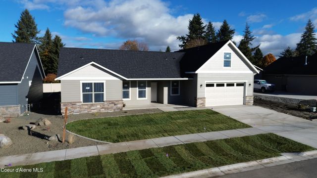 4477 E Davin Dr, Post Falls, ID 83854