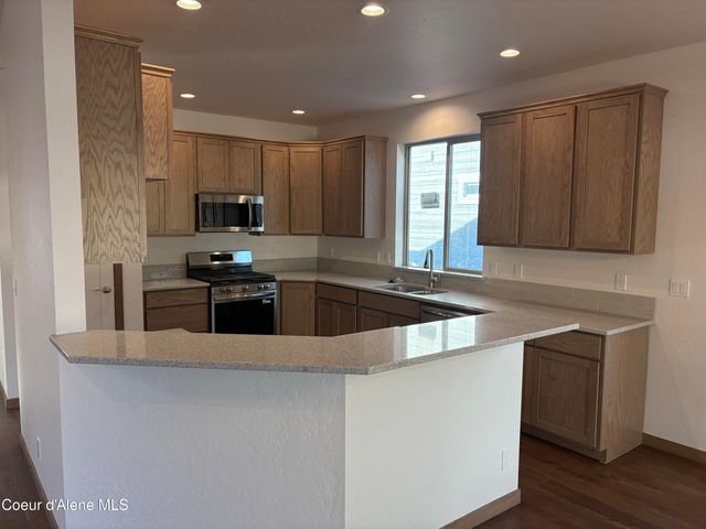 4477 E Davin Dr, Post Falls, ID 83854