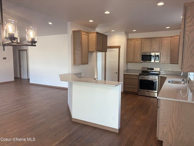 4477 E Davin Dr, Post Falls, ID 83854