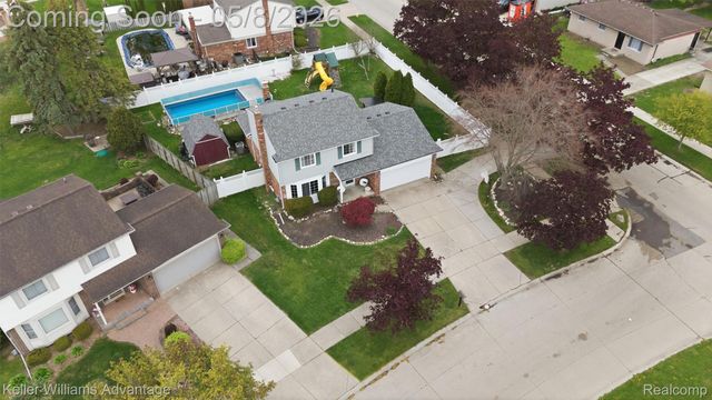 41295 Beechwood Street, Clinton Charter Township, MI 48038