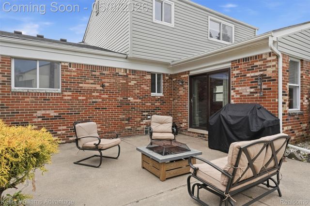 41295 Beechwood Street, Clinton Charter Township, MI 48038