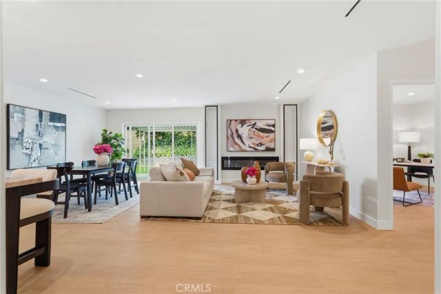 23800 Tiara, Woodland Hills, CA 91367