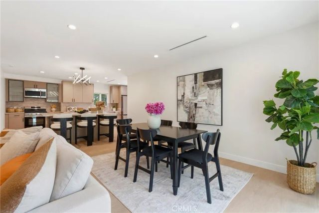 23800 Tiara, Woodland Hills, CA 91367