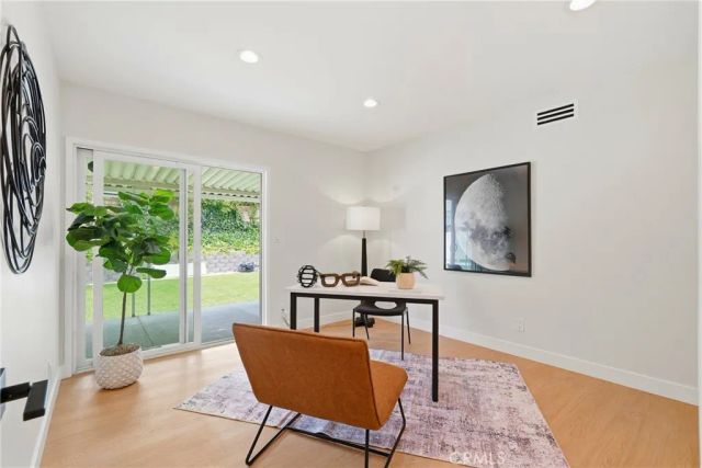 23800 Tiara, Woodland Hills, CA 91367