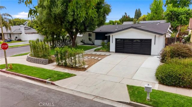 23800 Tiara, Woodland Hills, CA 91367