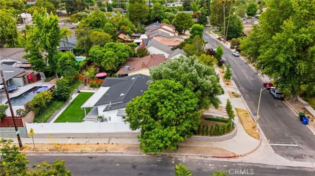 23800 Tiara, Woodland Hills, CA 91367