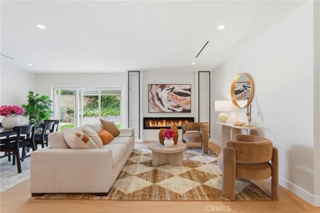 23800 Tiara, Woodland Hills, CA 91367