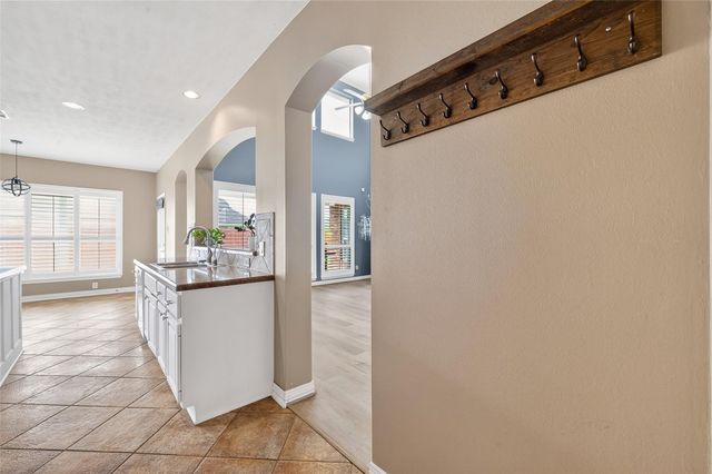 12519 Boxwood Way Lane, Houston, TX 77041