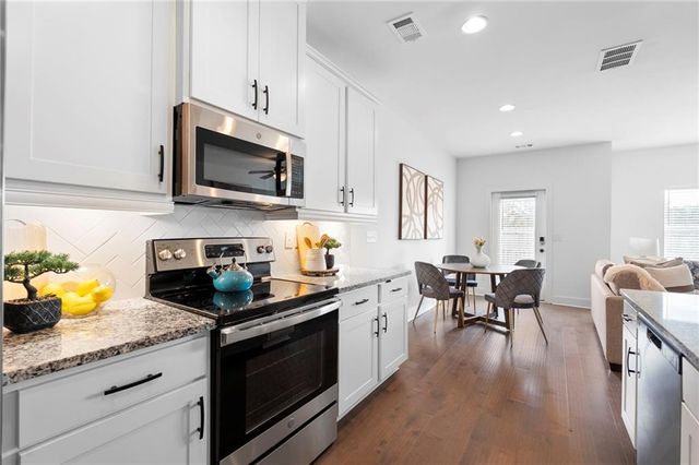 5873 Greystone Drive, Lithonia, GA 30058