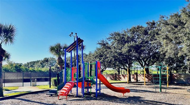 586 HUNTINGTON PINES DRIVE, Ocoee, FL 34761