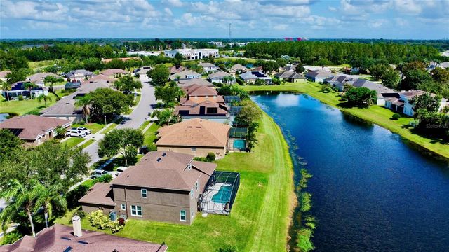 586 HUNTINGTON PINES DRIVE, Ocoee, FL 34761