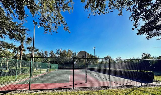 586 HUNTINGTON PINES DRIVE, Ocoee, FL 34761