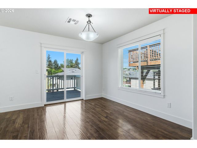 853 Nw CROUCHEN St, Salem, OR 97304
