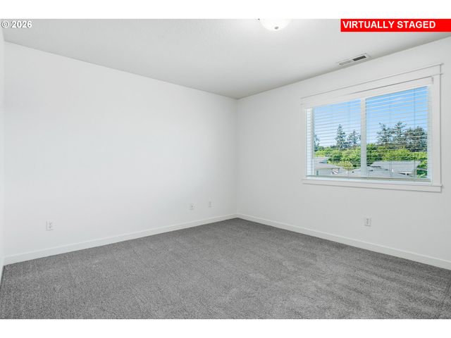 853 Nw CROUCHEN St, Salem, OR 97304