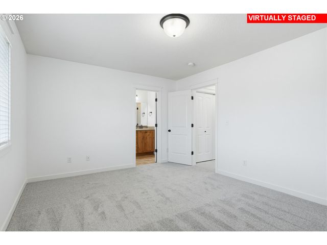 853 Nw CROUCHEN St, Salem, OR 97304