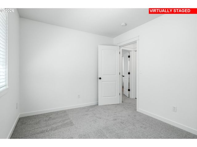 853 Nw CROUCHEN St, Salem, OR 97304