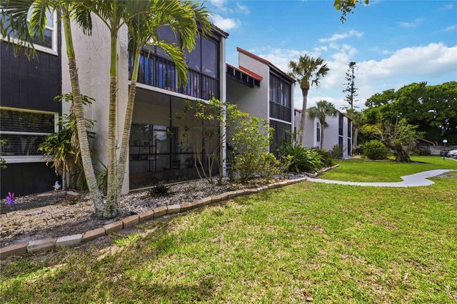 3281 BENEVA ROAD 104, Sarasota, FL 34232