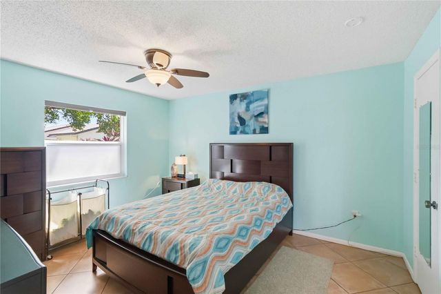 3281 BENEVA ROAD 104, Sarasota, FL 34232