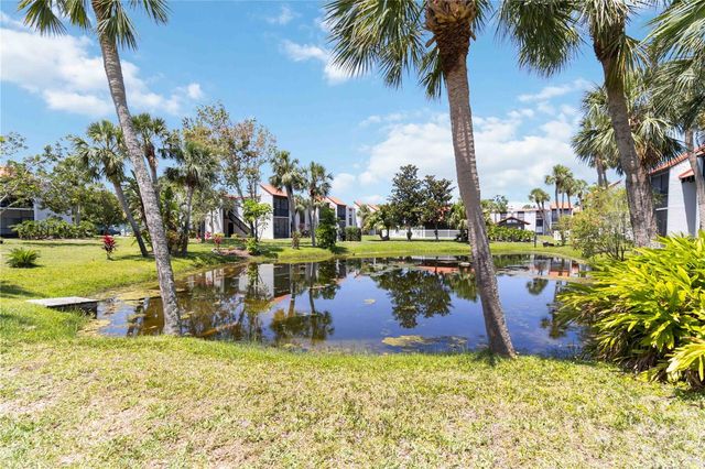 3281 BENEVA ROAD 104, Sarasota, FL 34232
