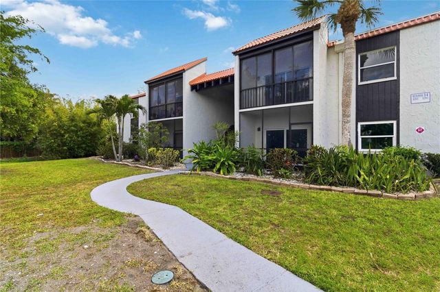 3281 BENEVA ROAD 104, Sarasota, FL 34232