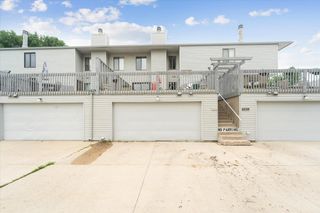 4236 Kris Line Drive, Waterloo, IA 50701