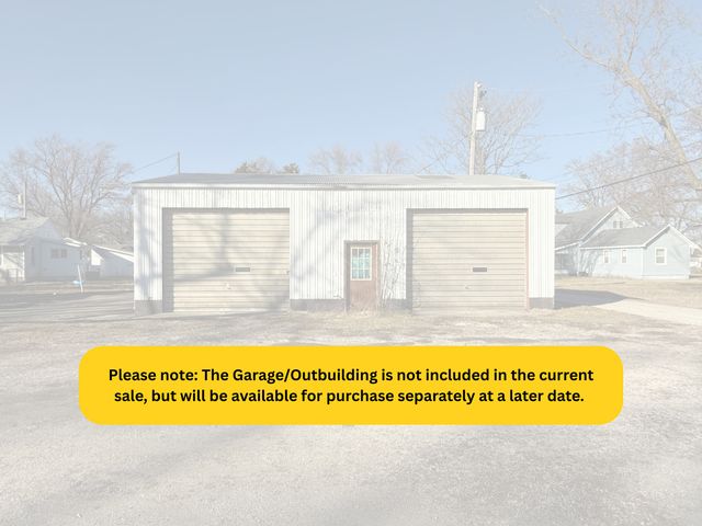 221 S Ohio Street, Chrisman, IL 61924