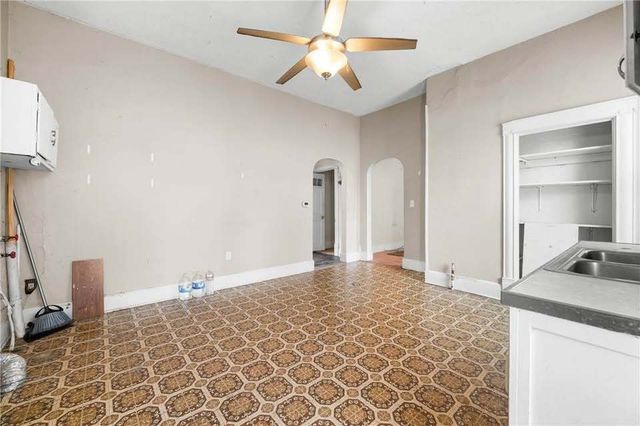 221 S Ohio Street, Chrisman, IL 61924