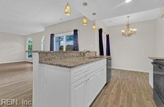 4600 Georgetown PL, Virginia Beach, VA 23455