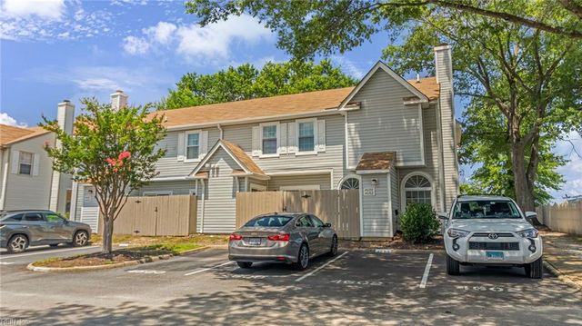 4600 Georgetown PL, Virginia Beach, VA 23455