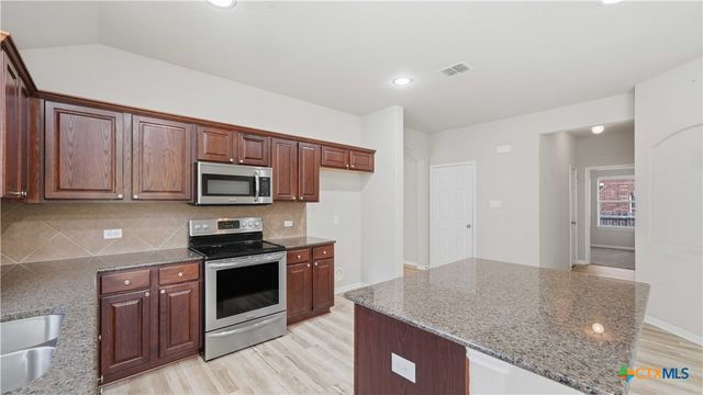 6069 Covers Cove, Schertz, TX 78108
