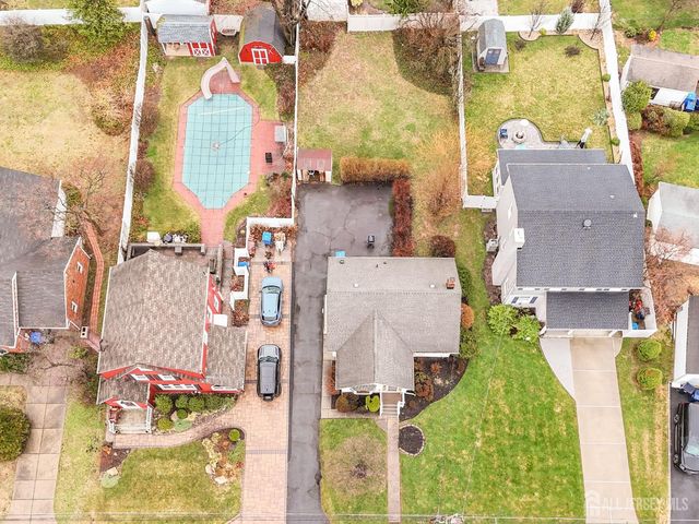 381 Stelle Avenue, North Brunswick, NJ 08902