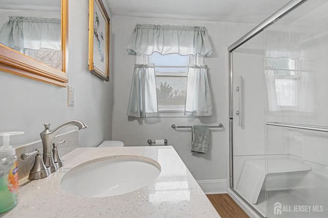 381 Stelle Avenue, North Brunswick, NJ 08902