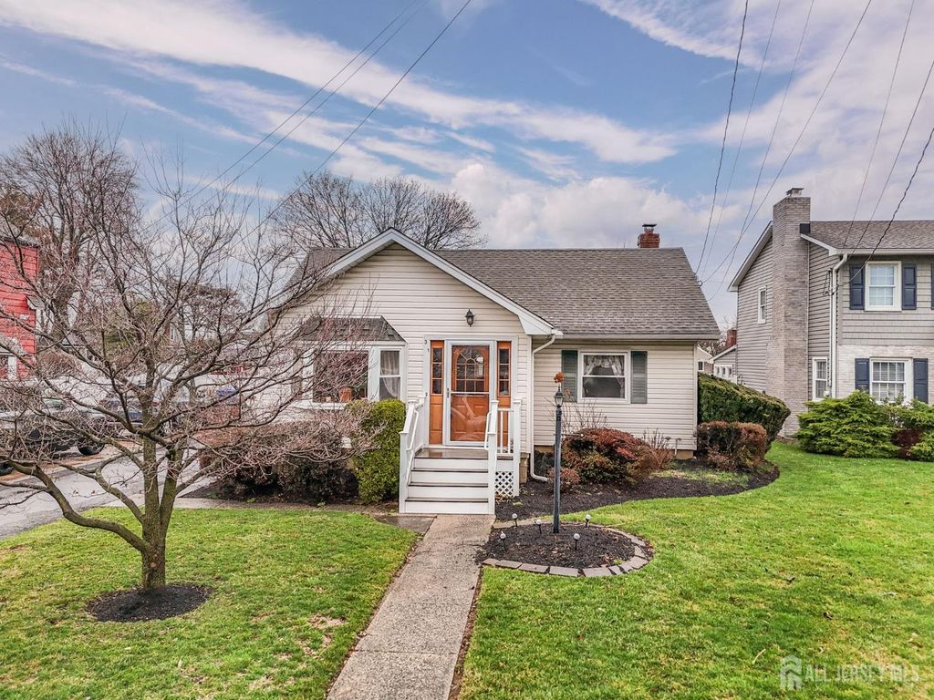 381 Stelle Avenue, North Brunswick, NJ 08902