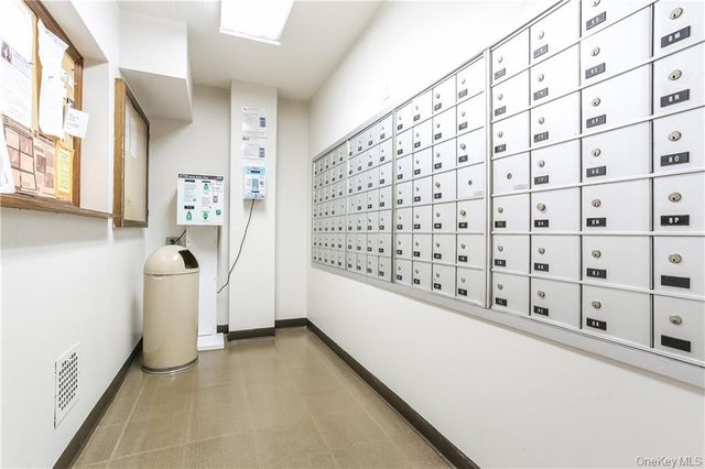 100 Diplomat Drive 8C, Mount Kisco, NY 10549