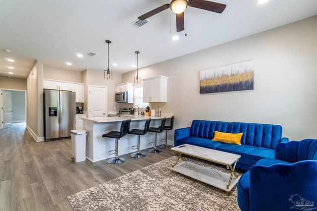 2805 N V St, Pensacola, FL 32505