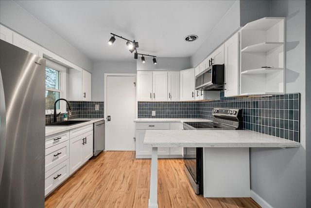 14913 E Valleyway Ave, Spokane Valley, WA 99216