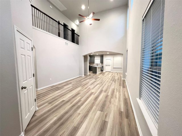 136 Macarthur DR, Leander, TX 78641