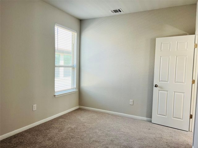 136 Macarthur DR, Leander, TX 78641