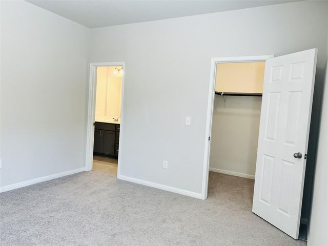 136 Macarthur DR, Leander, TX 78641