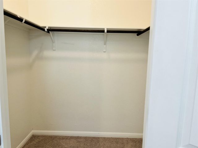 136 Macarthur DR, Leander, TX 78641