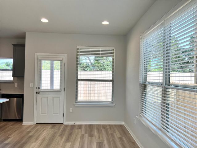 136 Macarthur DR, Leander, TX 78641