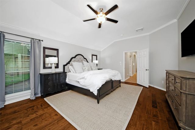 3907 Broad Thicket Court, Sugar Land, TX 77498