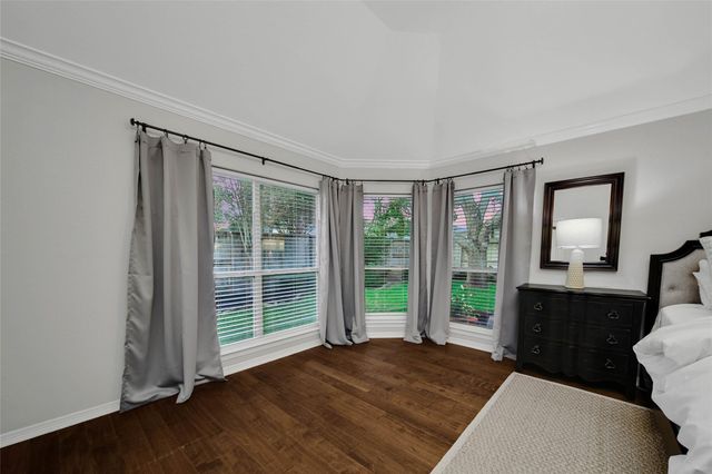 3907 Broad Thicket Court, Sugar Land, TX 77498