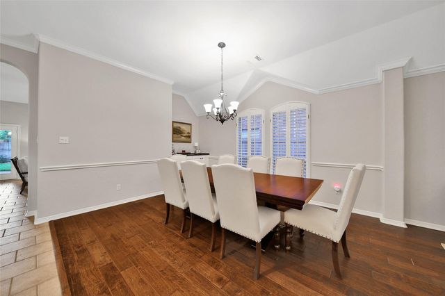 3907 Broad Thicket Court, Sugar Land, TX 77498