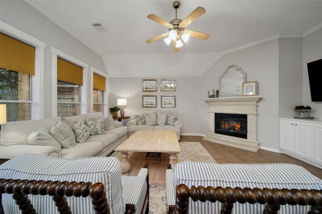 3907 Broad Thicket Court, Sugar Land, TX 77498